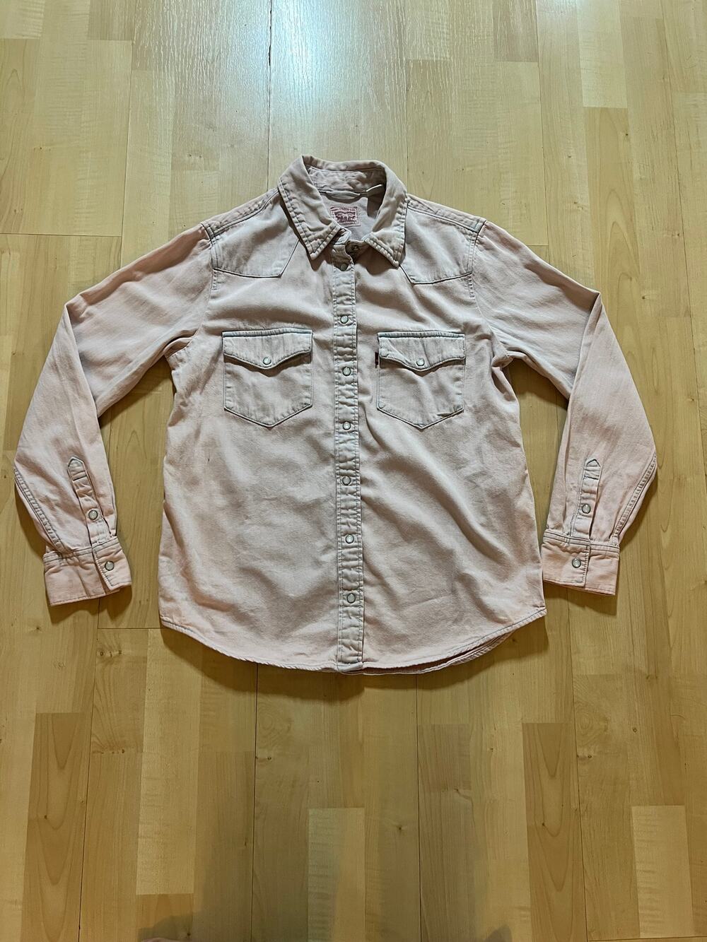 LEVI STRAUSS & CO. Women Pink Denim Western Shirt Size S Pearl Snap vintage wash